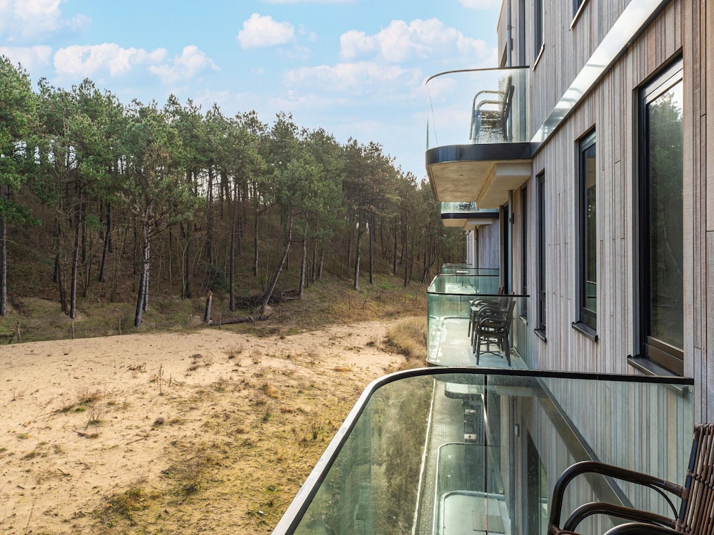 Lovely Apartment Near the Beach