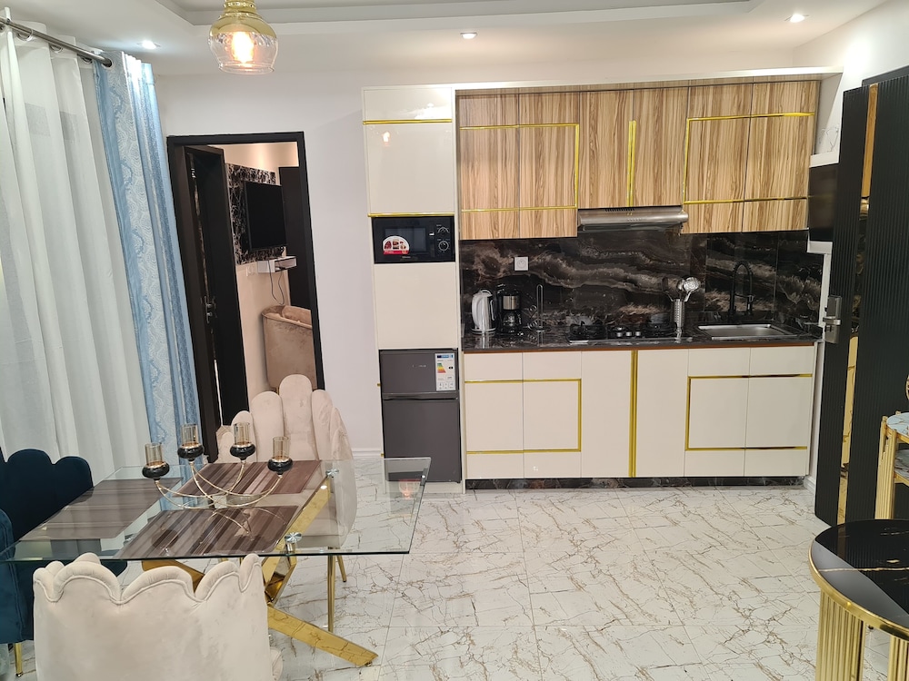SUNA'A HOME BONAPRISO