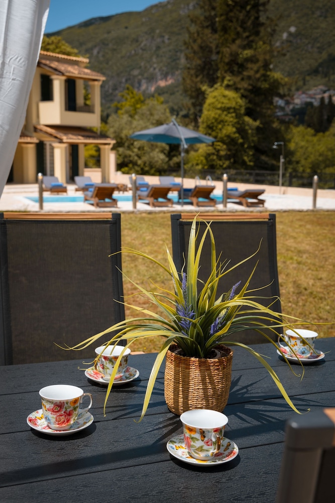 Elite Villa Dio in Ano Korakiana