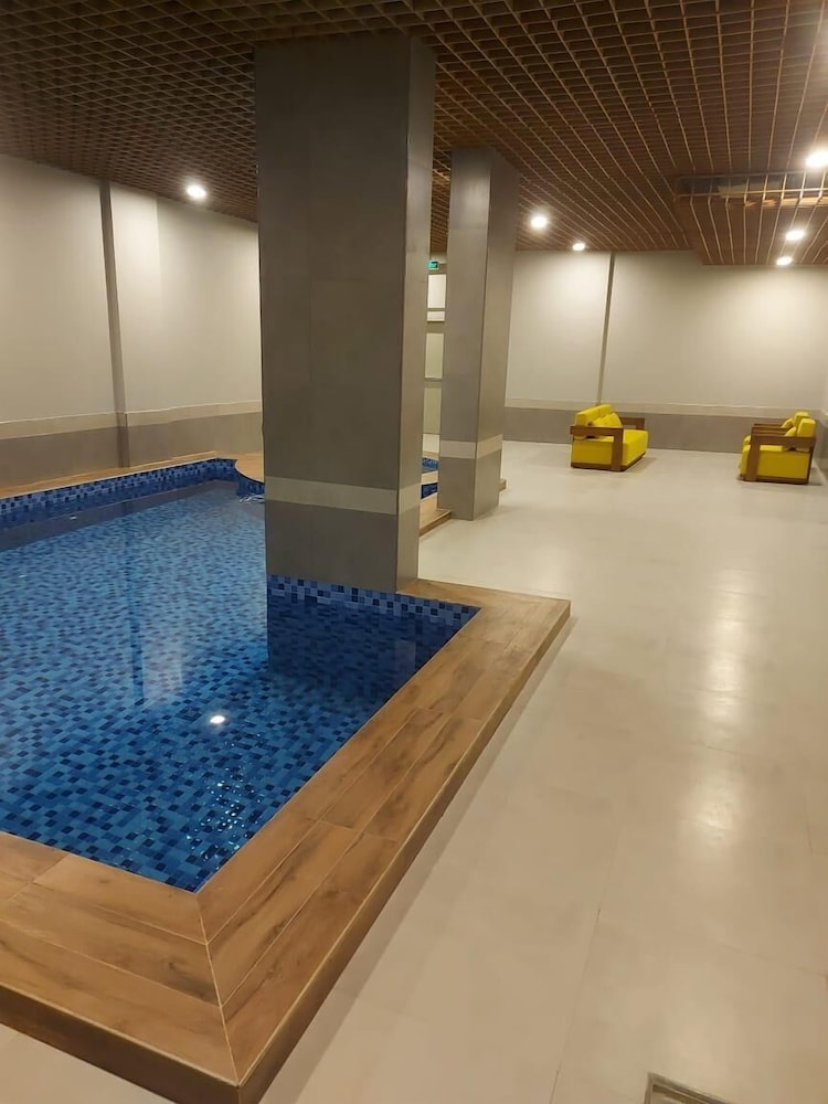 VOYAGE RESIDENCE