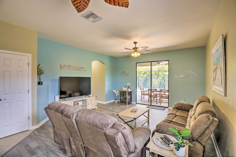 Sunny Cape Coral Home w/ Private Pool Lanai - Property Image 32