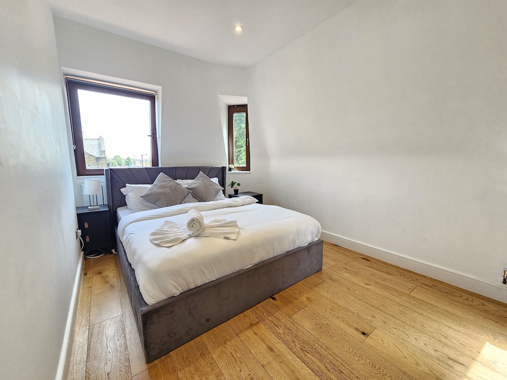 2 Bed Apartment in Southwark
