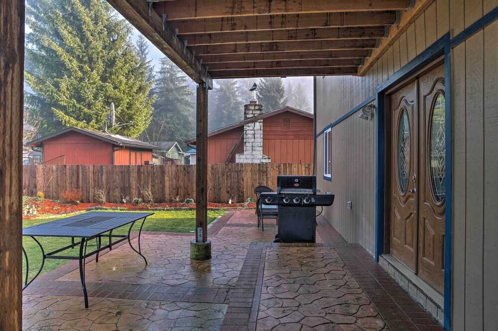 Juneau Vacations - Expansive Getaway  2 Miles to Mendenhall Glacier! - Property Image 19