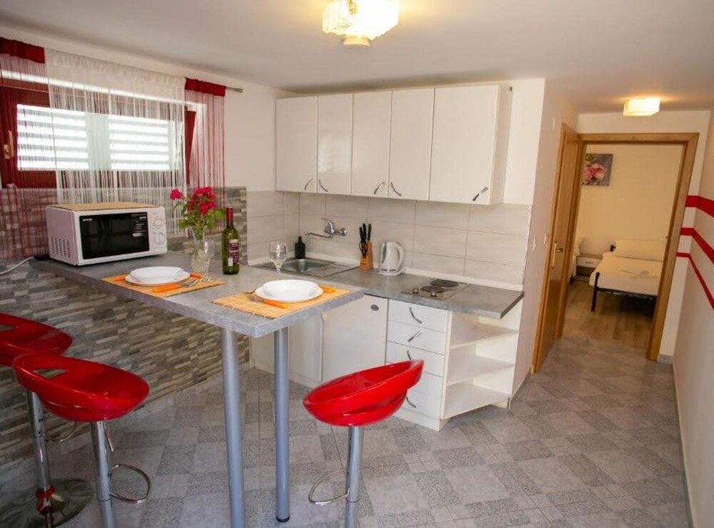 Apartments Sun Dance With Heated Pool