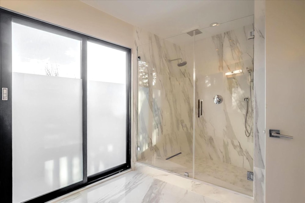 KBM Resorts Long Term Lease 4 Bed/3 Bath Luxury Home Pool, Bbq, Fitness Center Orinda Retreat Ldd-32