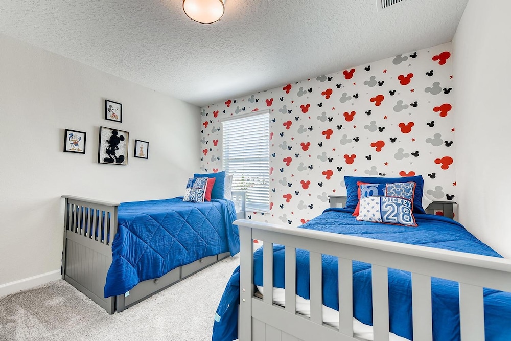 1596 MC - Enchanted 6BR Villa Pool Magic for 14 - Image 4