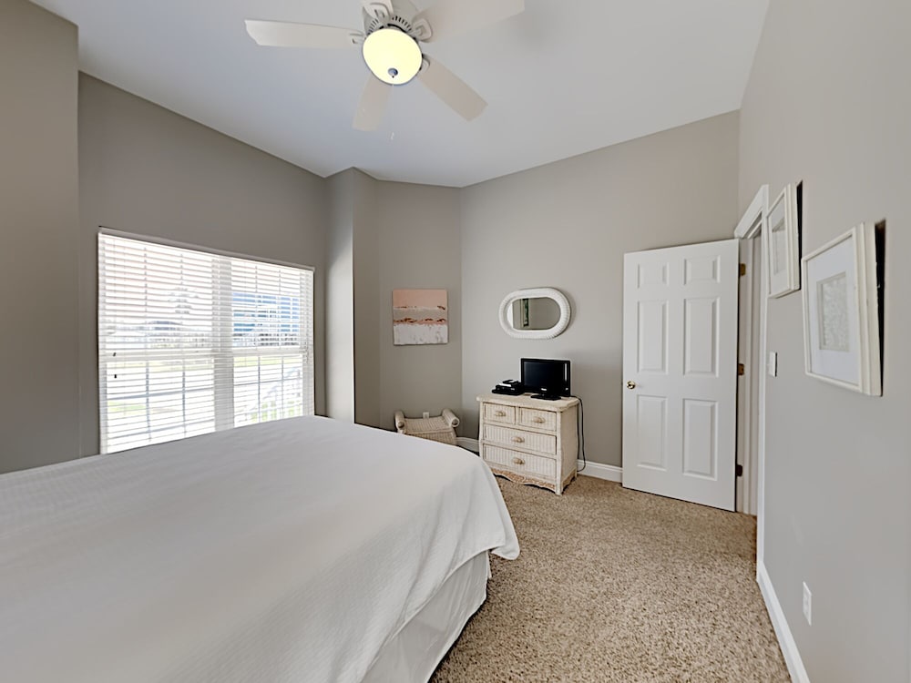Seahawk South by Southern Vacation Rentals view 2