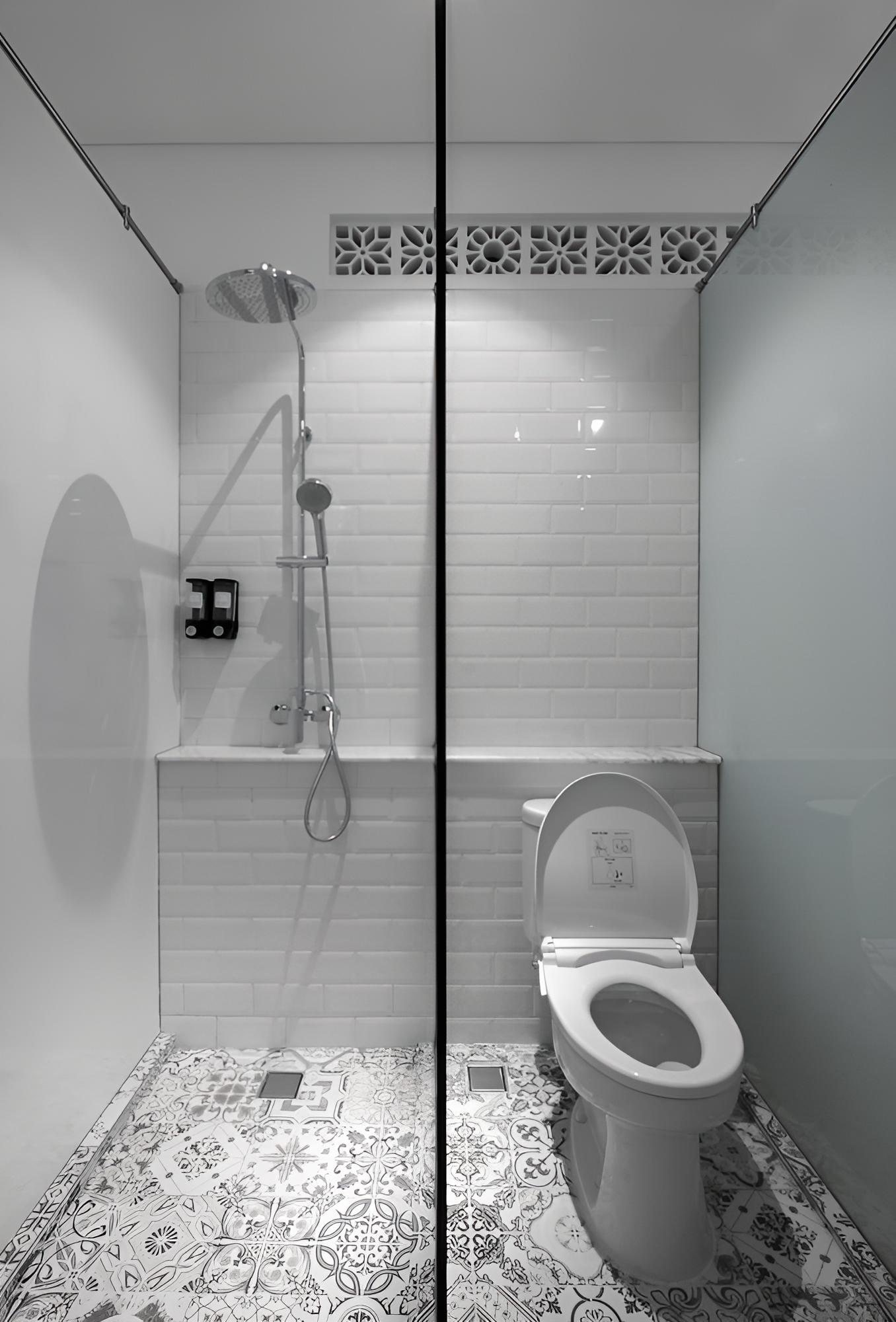 KINI Luxury Capsule