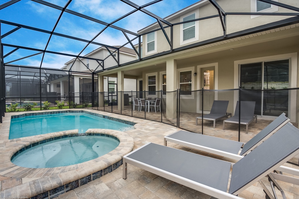 1780spp New 7 Bedroom 5 Bathroom Solara Villa - Image 3