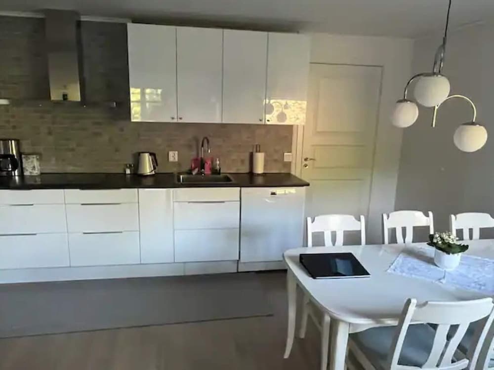 5 Star Holiday Home in Mollosund