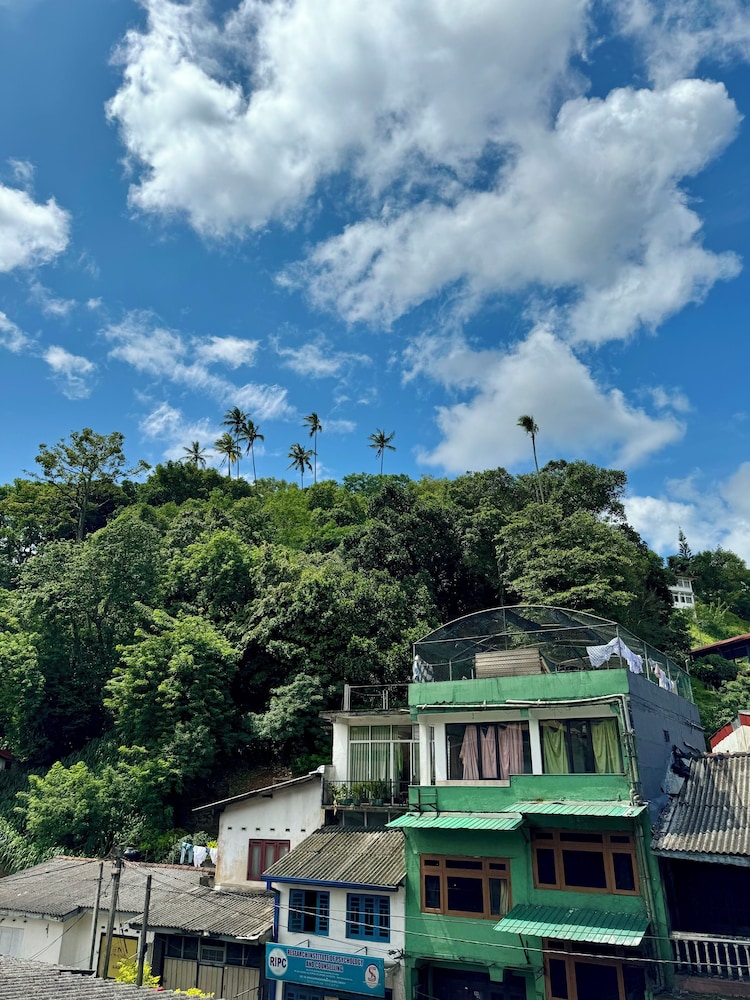 Kandy Api Cottage