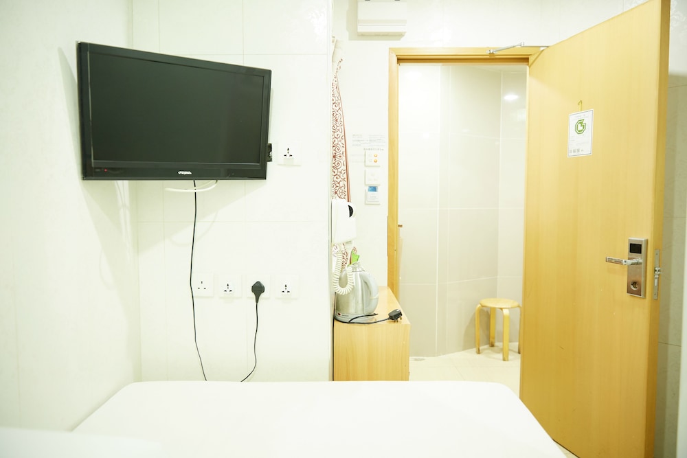 Me Easy Hostel