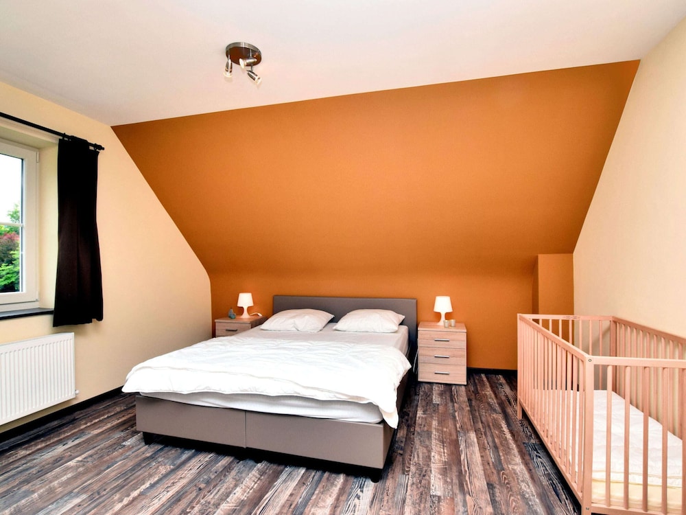 Holiday Home in Hastiere Near Forest view 5