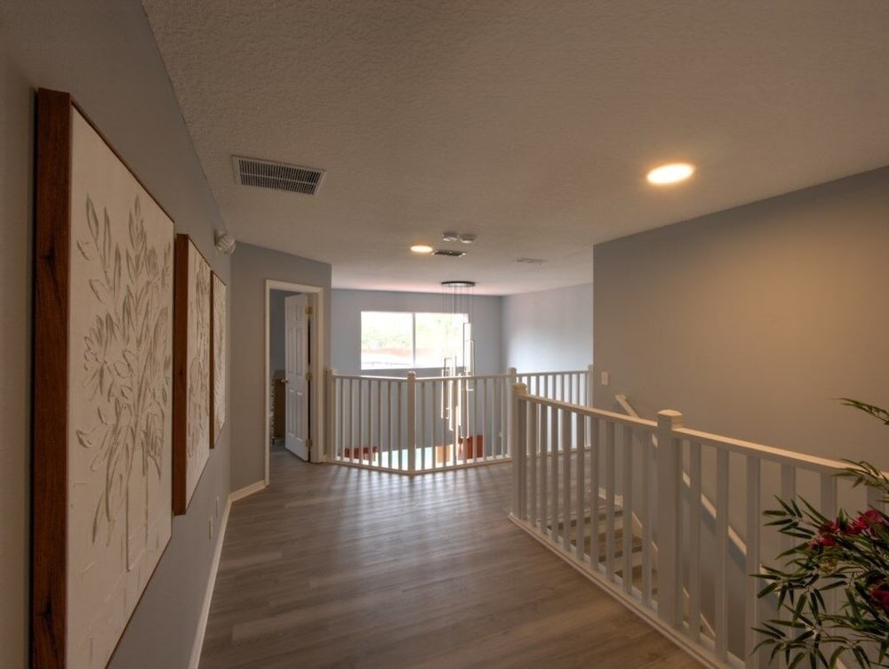 Six Bed Pool Villa In Resort -close To Disney! 6 Bedroom Villa