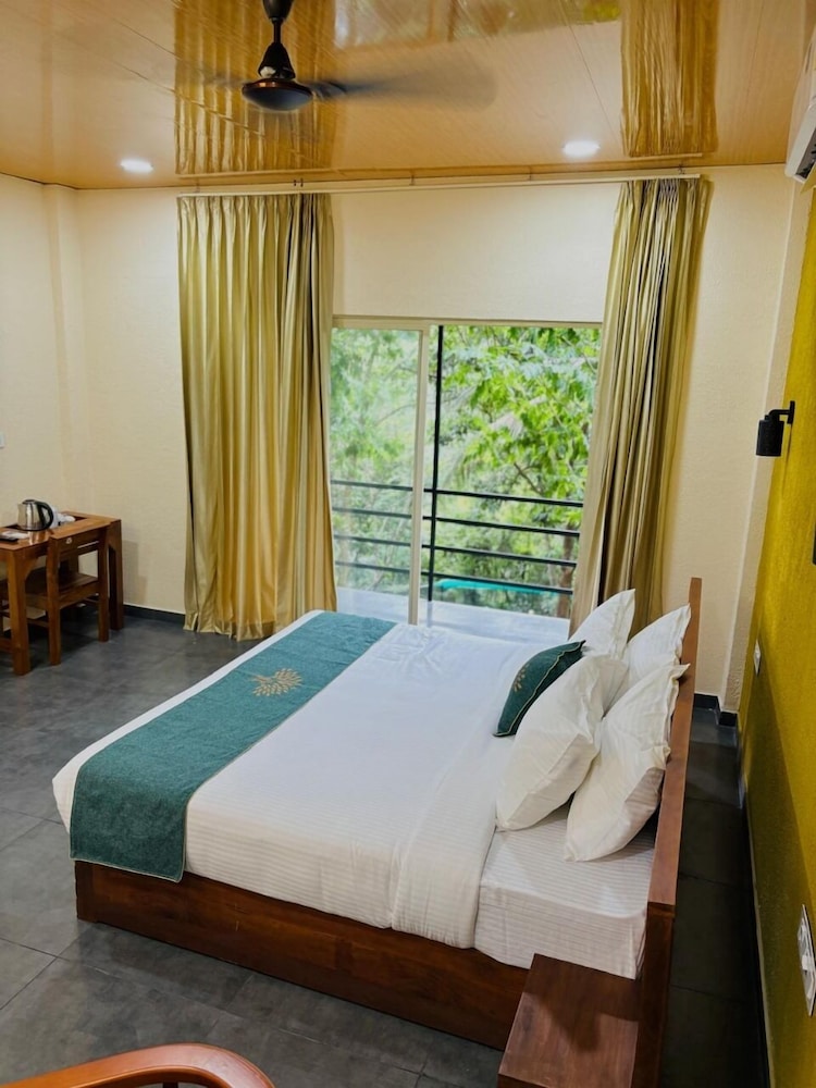 Vayalada Garden resort