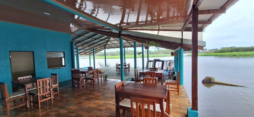 The Secret Eco Lodge