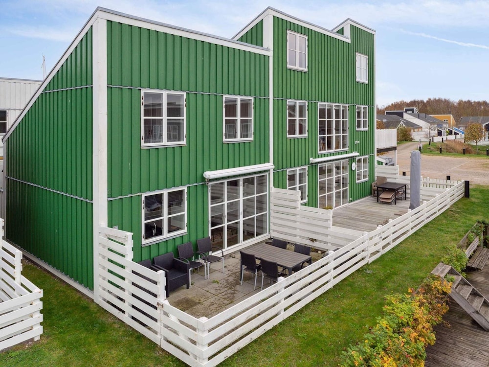 5 Star Holiday Home in Ebeltoft