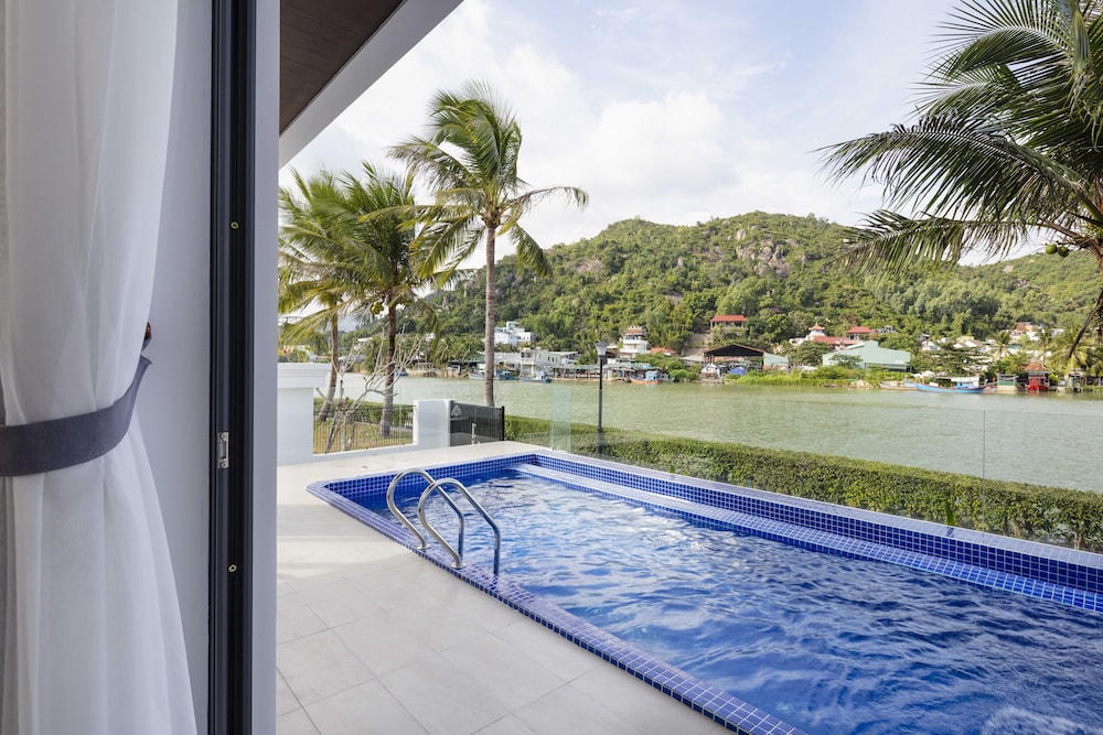 Champa Island Nha Trang - Resort Hotel & Spa