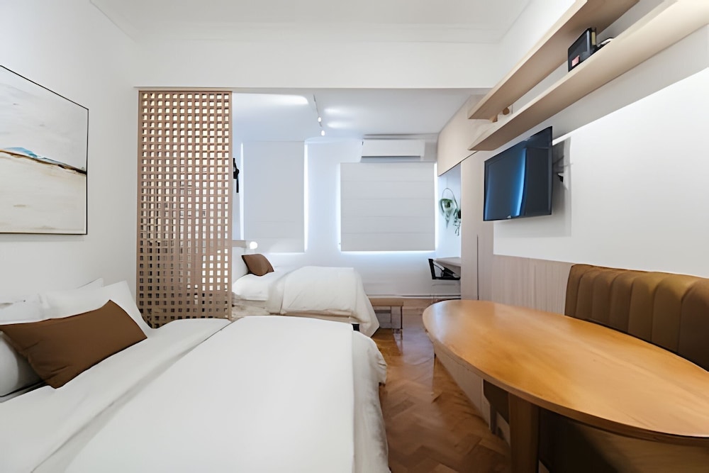 Ipanema | 1 quarto, 3 min da Praia – por Casapē Rio