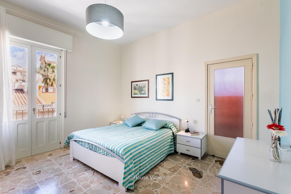 House Villas - La Casa di Vanna view 4