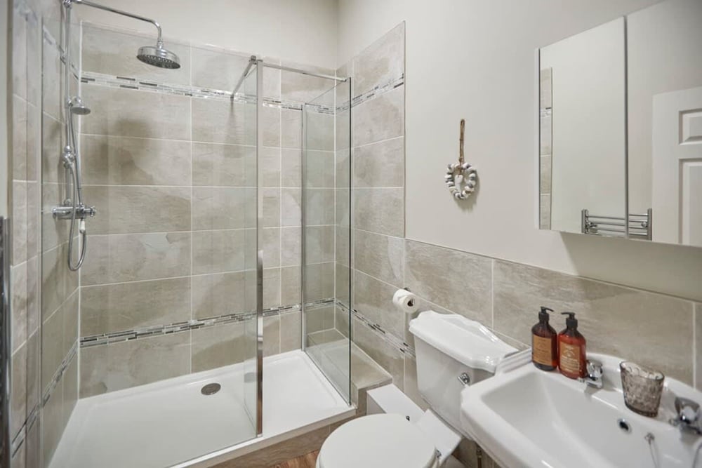 Host Stay Sandpiper Apartment