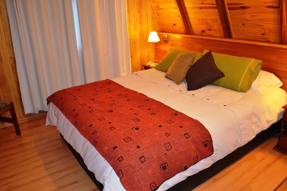 Caren - Cabanas & Suites