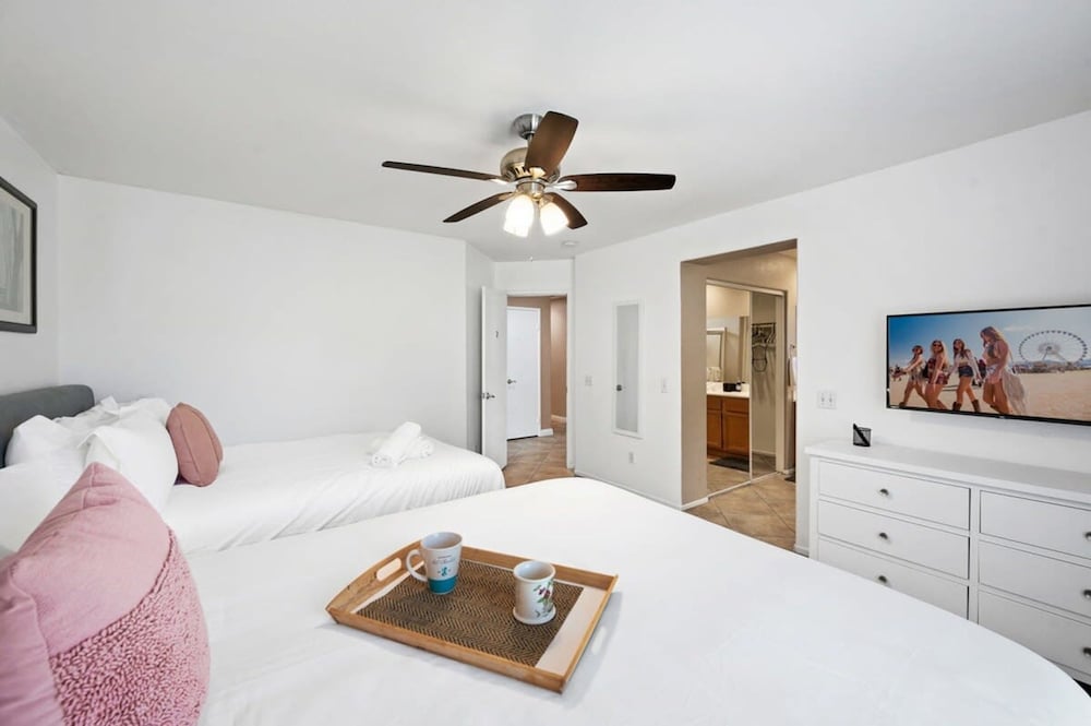 4BR Sanctuary w Retro Game Room Theater Pool Spa