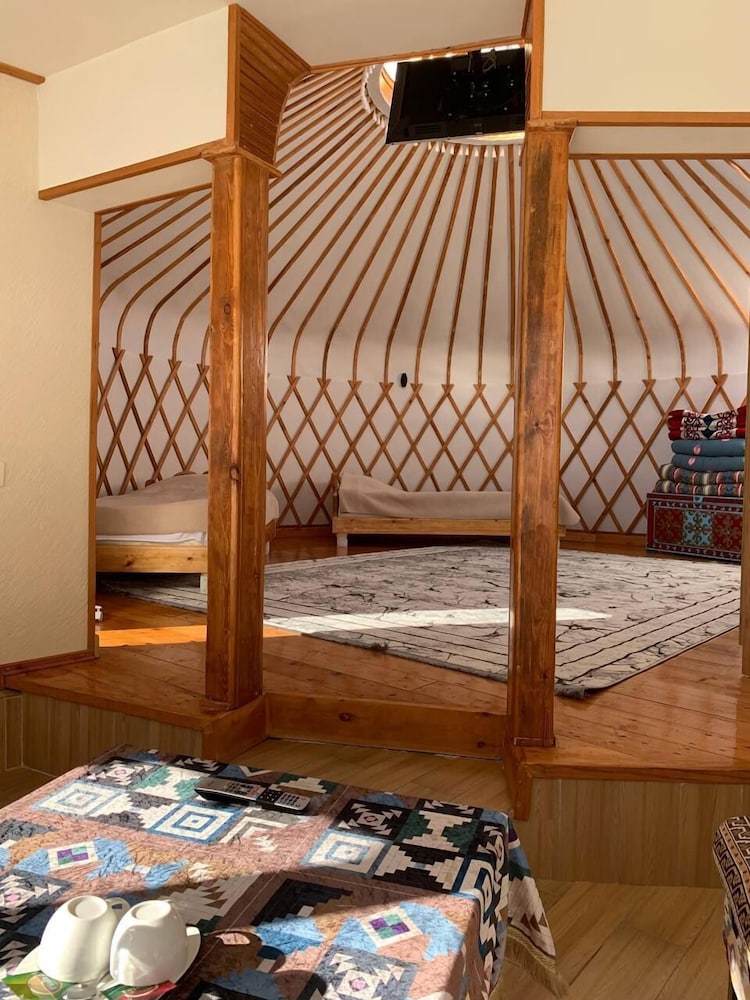 Rahmat Yurts