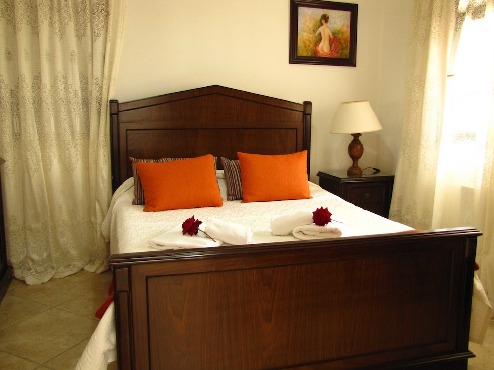 Webooking Konstantinos Villa view 5