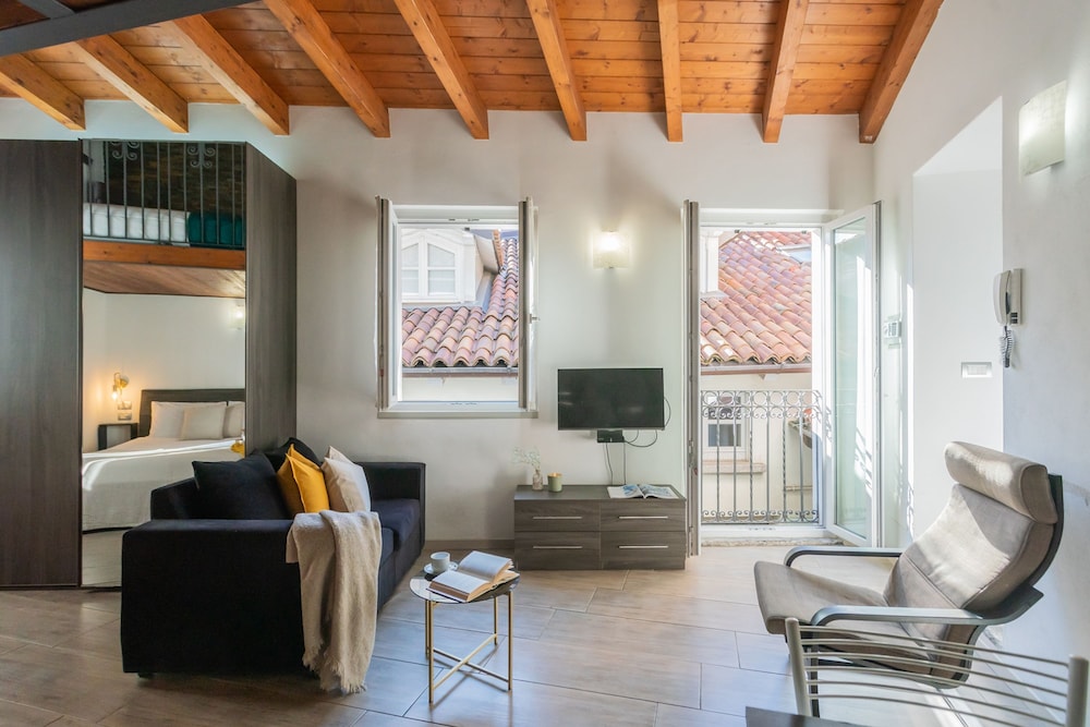 Domus in Como in Como