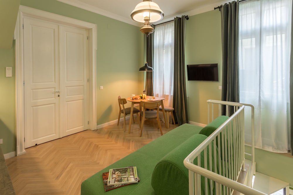 Good Living Bucharest
