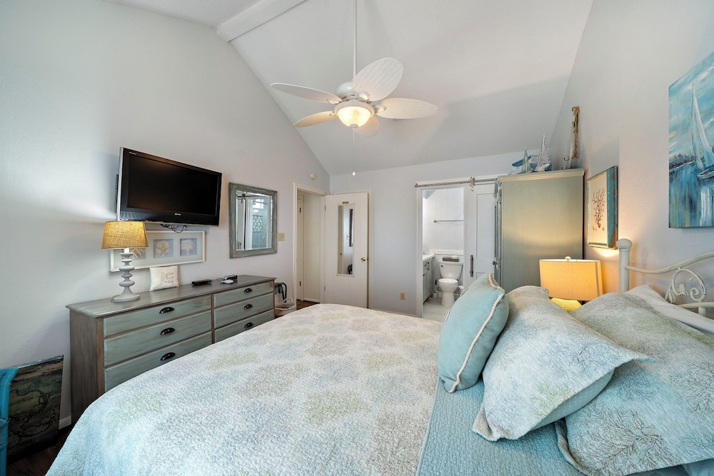 Island Breeze by Ryson Vacation Rentals