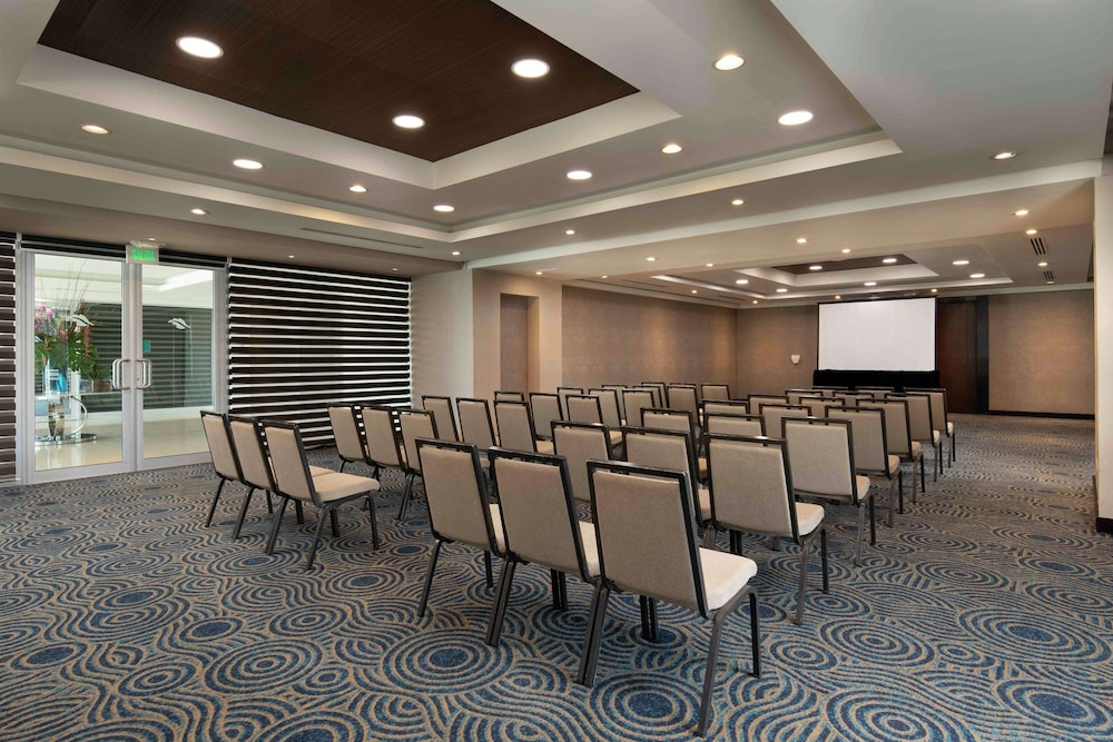 Embassy Suites by Hilton Santo Domingo - Property Image 38