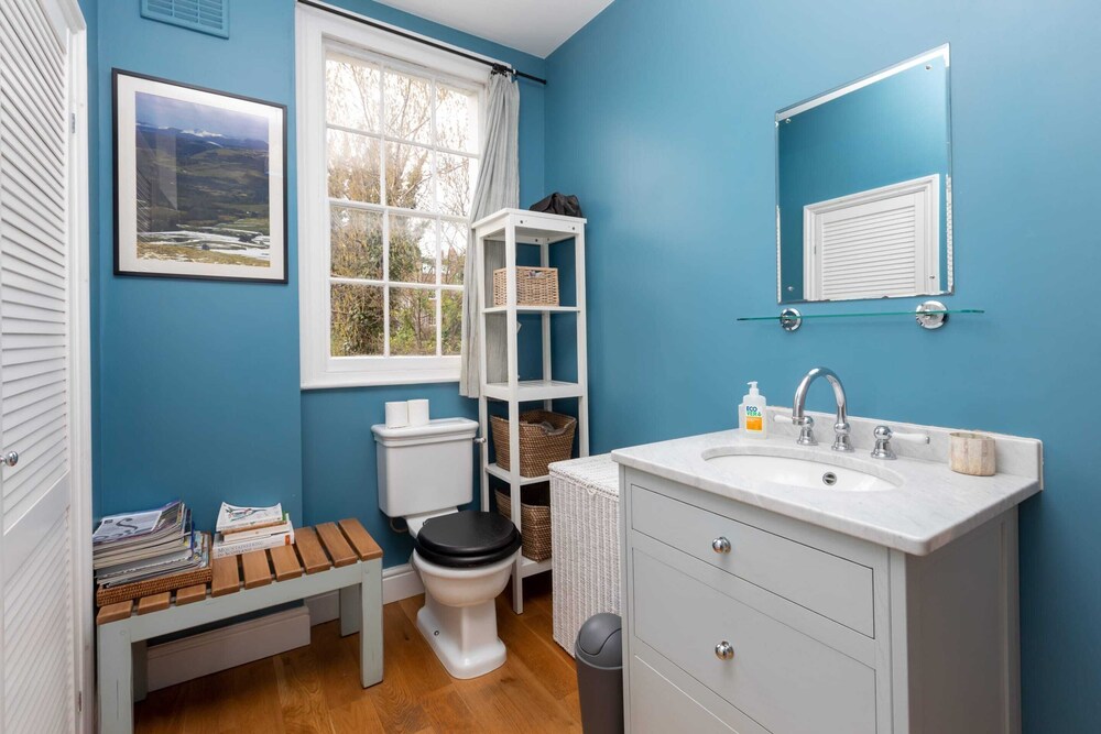 Charming 2BD Georgian Town House - Camden Town