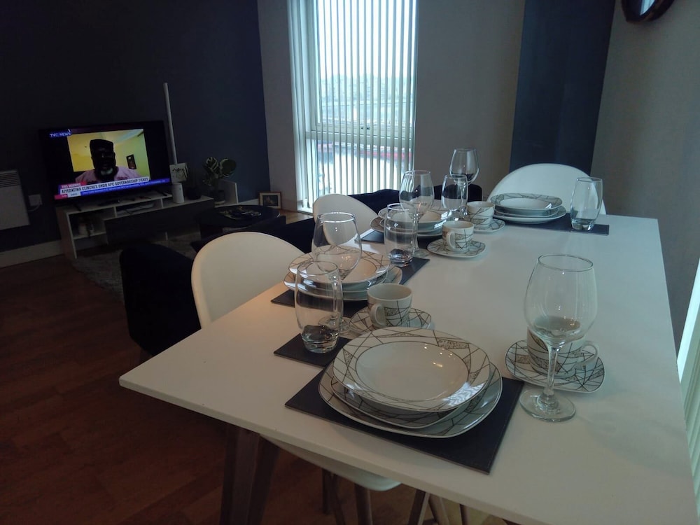 4 Guests - Marina Point East Escape in Kent
