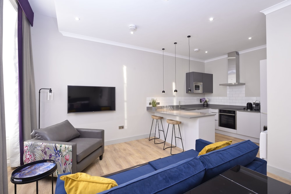 Destiny Scotland Charlotte SQ Apartments