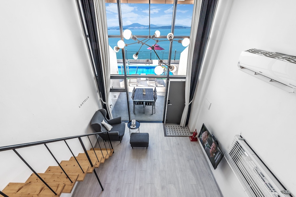 Yeosu Lastella Spa Pet-friendly Pension