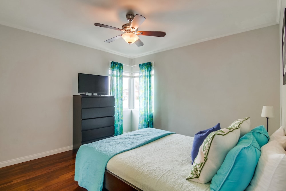Manhattan Shores 1B