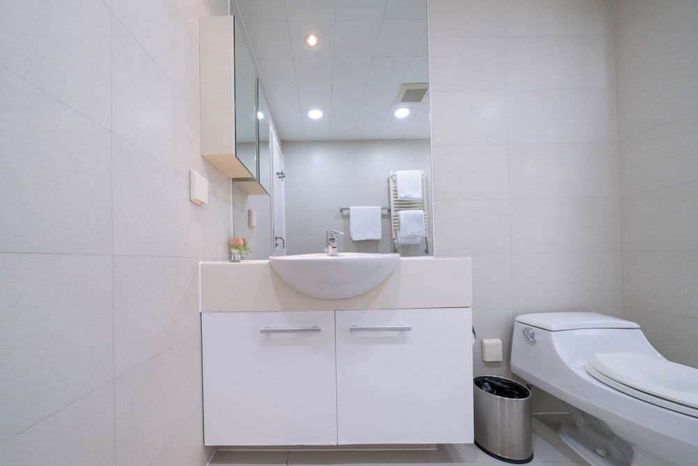 Tyms Spacious 3BR 2BA Retreat Xujiahui