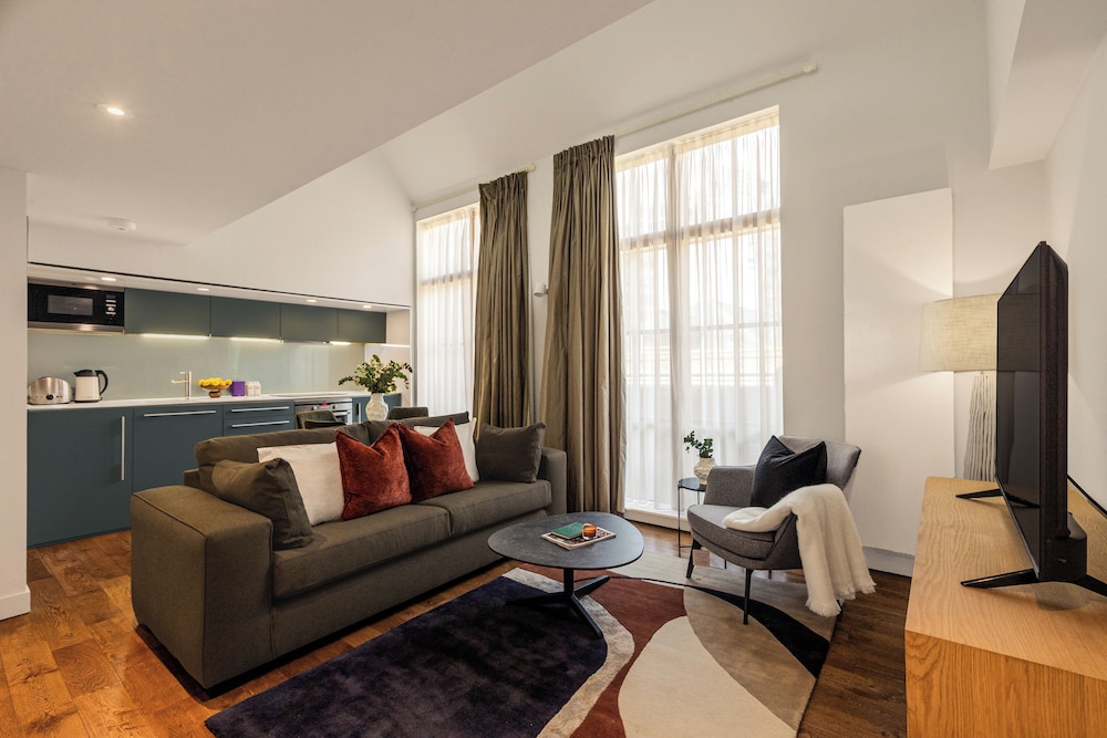 Your Apartment - Liverpool Street