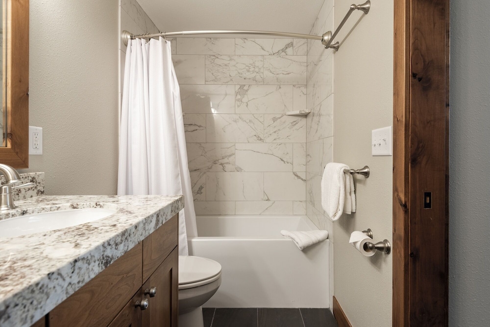 Park City Ski Resort - Snow Flower Vacation Homes