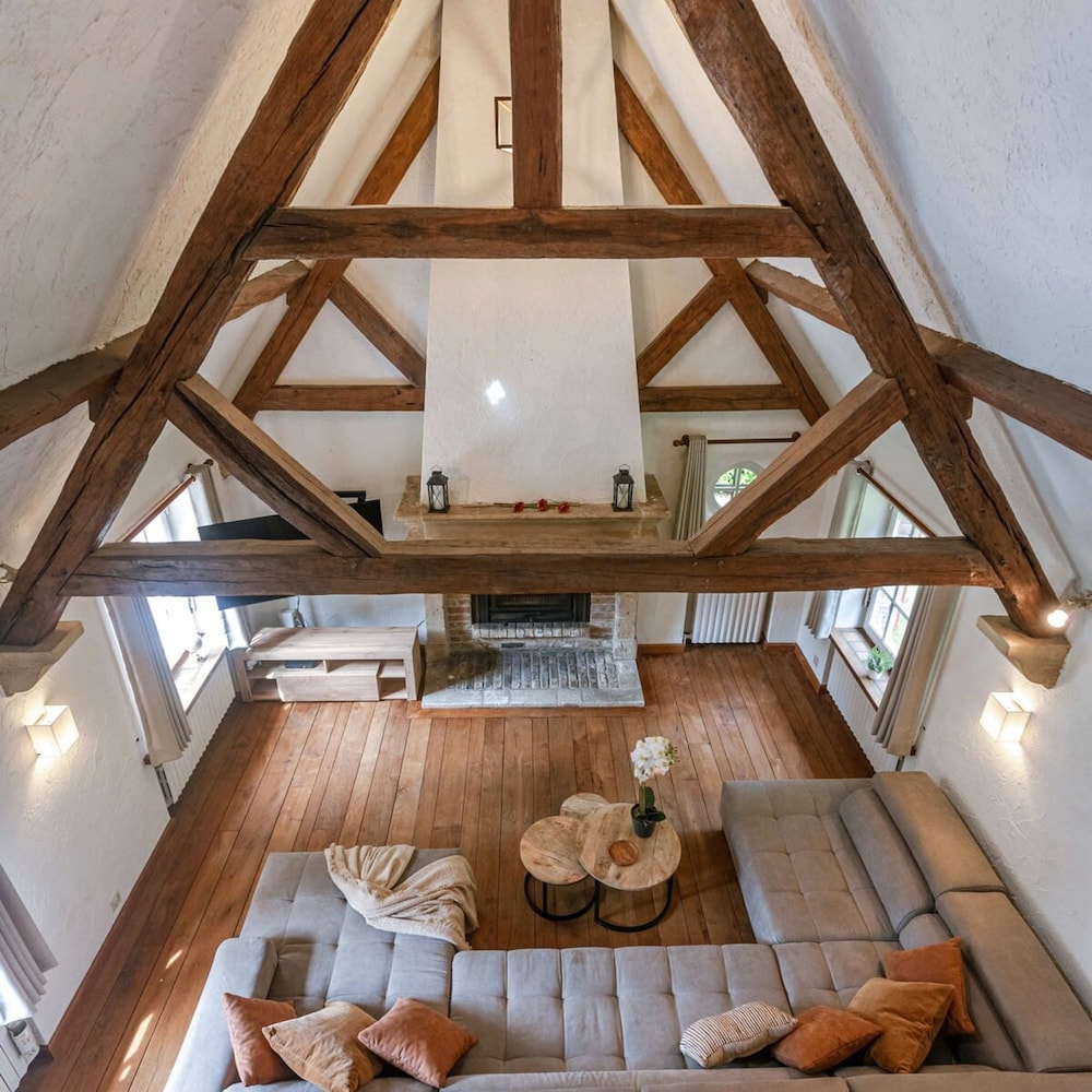 Authentic Villa Amore Located Near Bruges