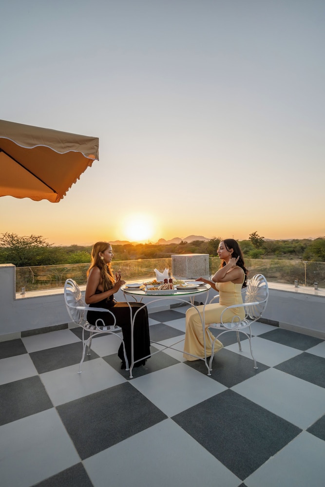 juSta Luxe Highpoint Jawai