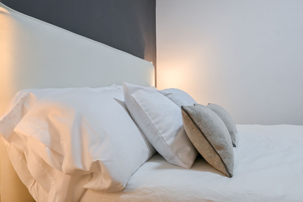 M Sil27 Bonito Apartamento de dos Dormitorios a