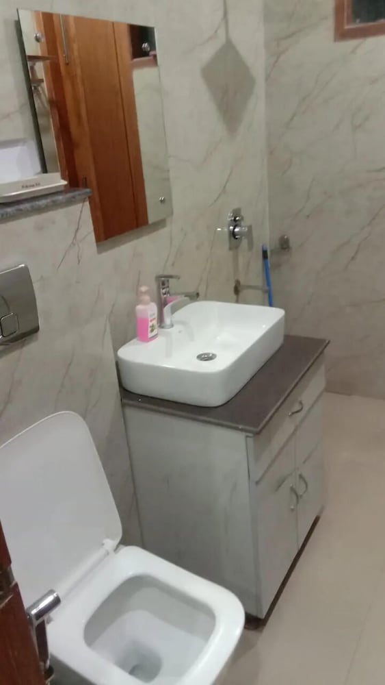 BJ Villa