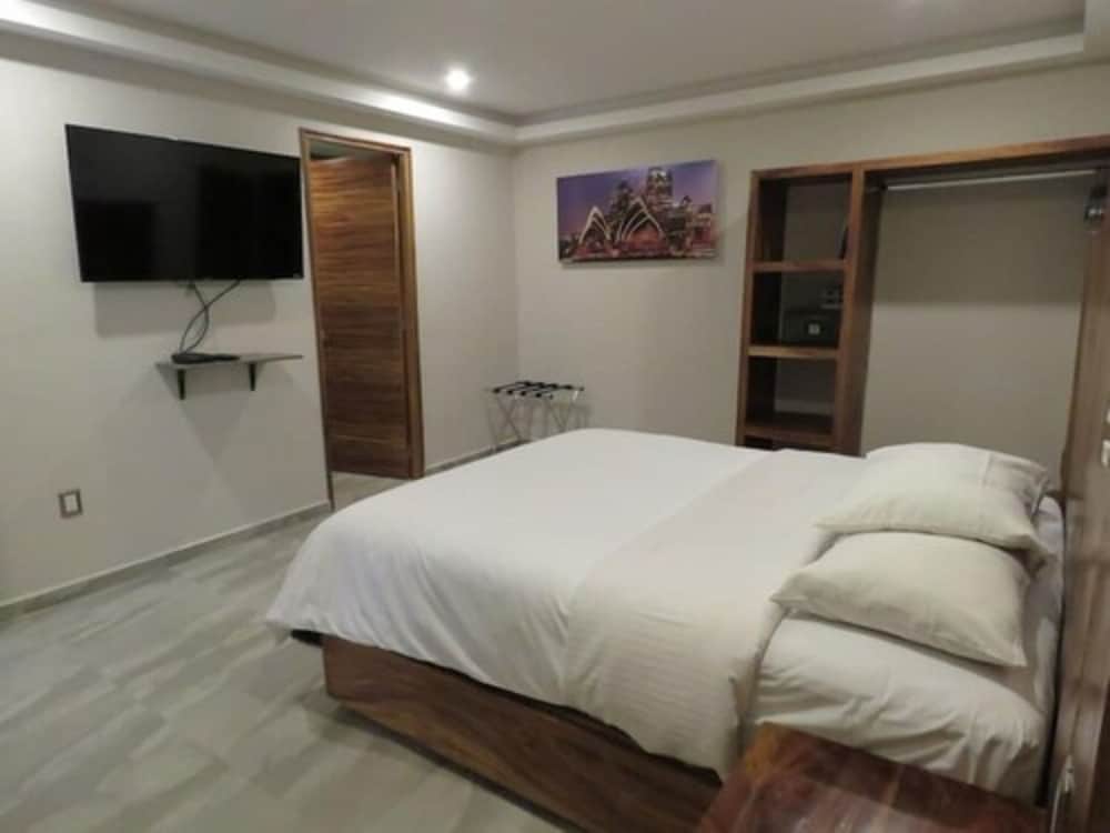 Photo 8