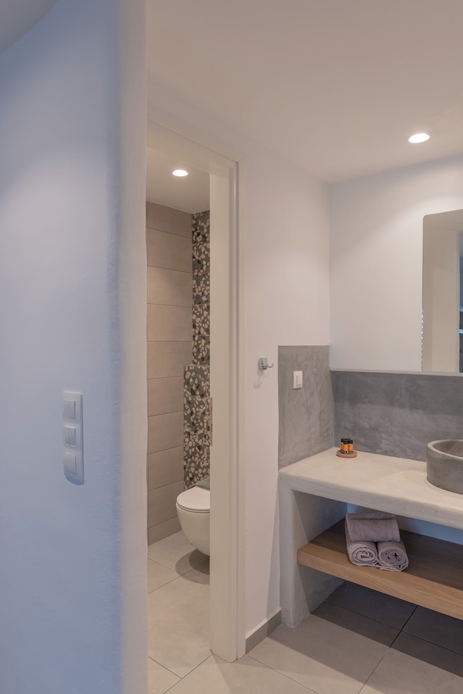 Ihthioessa Boutique Hotel - Property Image 61