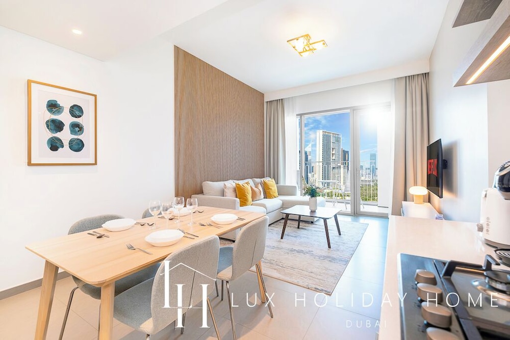 LUX The Downtown Zabeel View Suite