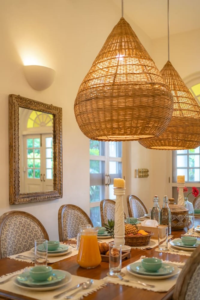 Loto Bianco by Hireavilla -4br w Pvt Pool Siolim