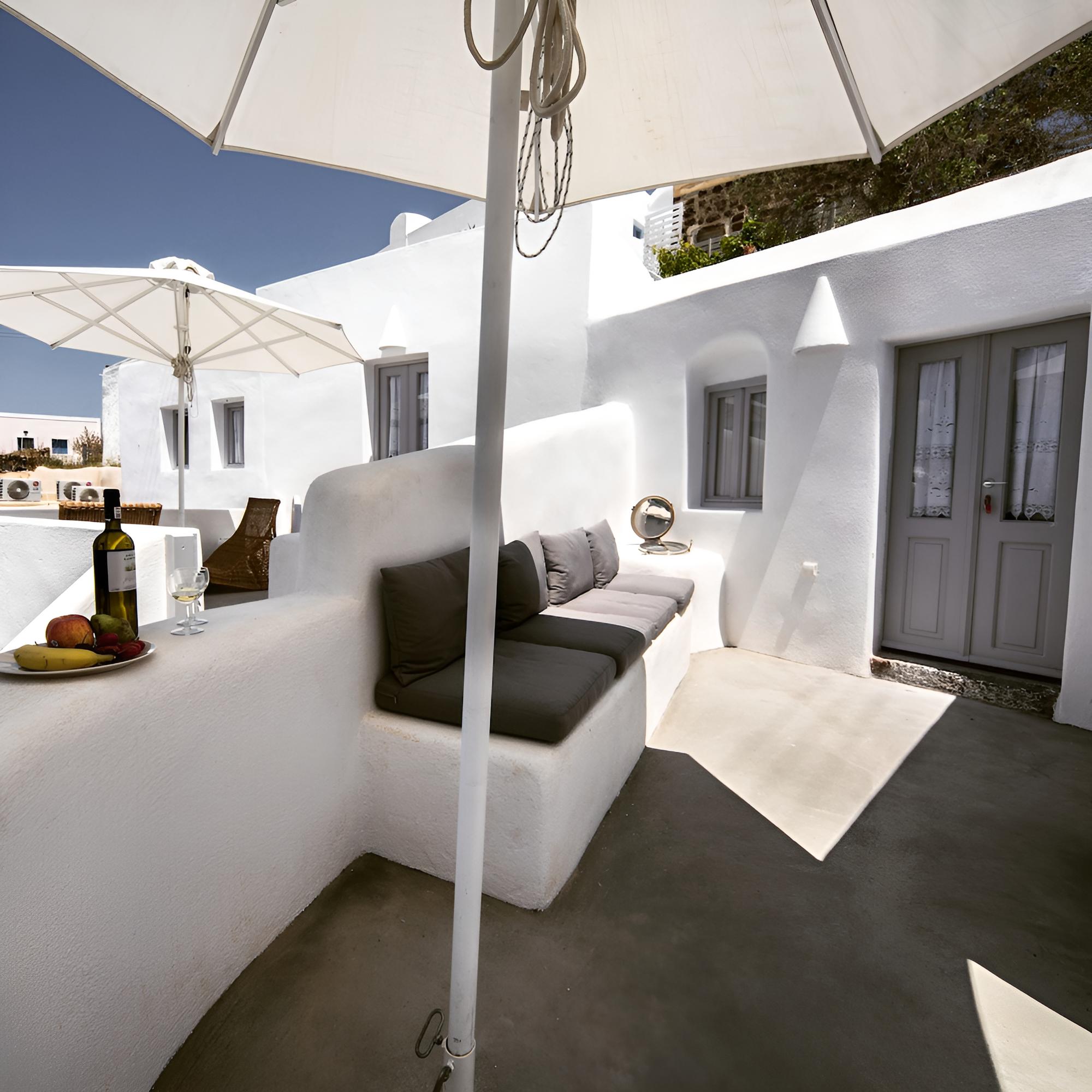 Naftilos Houses